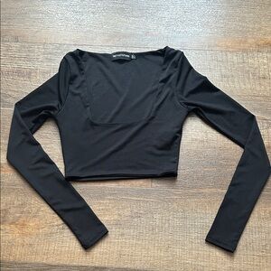 PrettyLittleThing Black Square Neck Crop Top